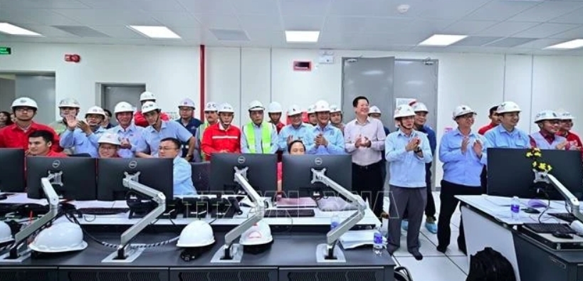 First LNG-fuelled power plant connected to national grid